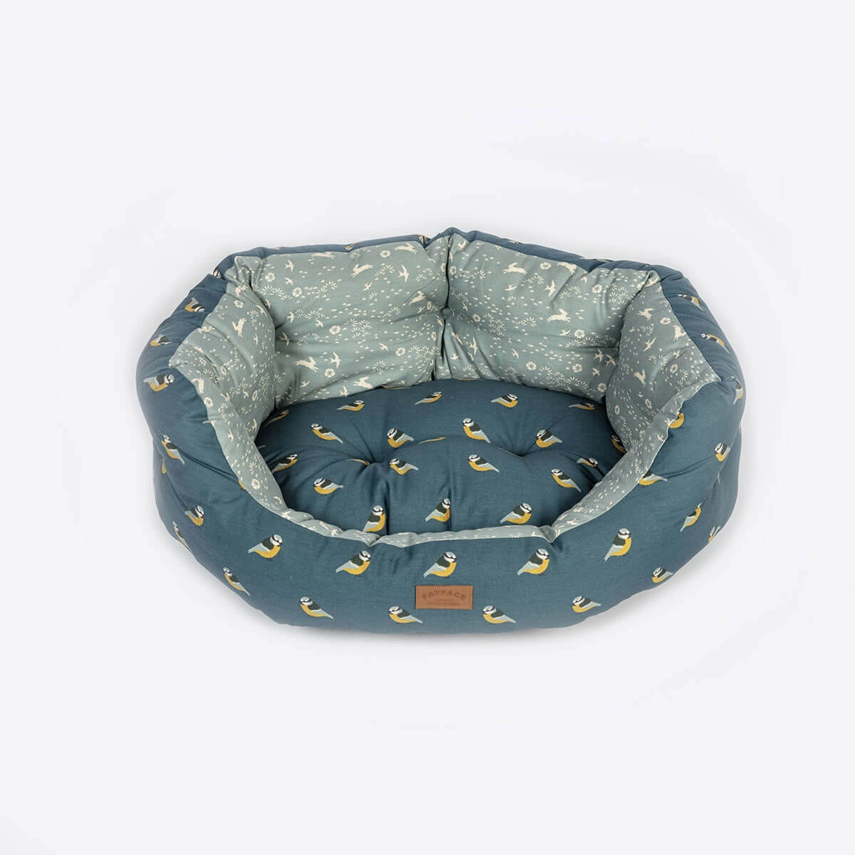 FatFace Flying Birds Deluxe Slumber Dog Bed