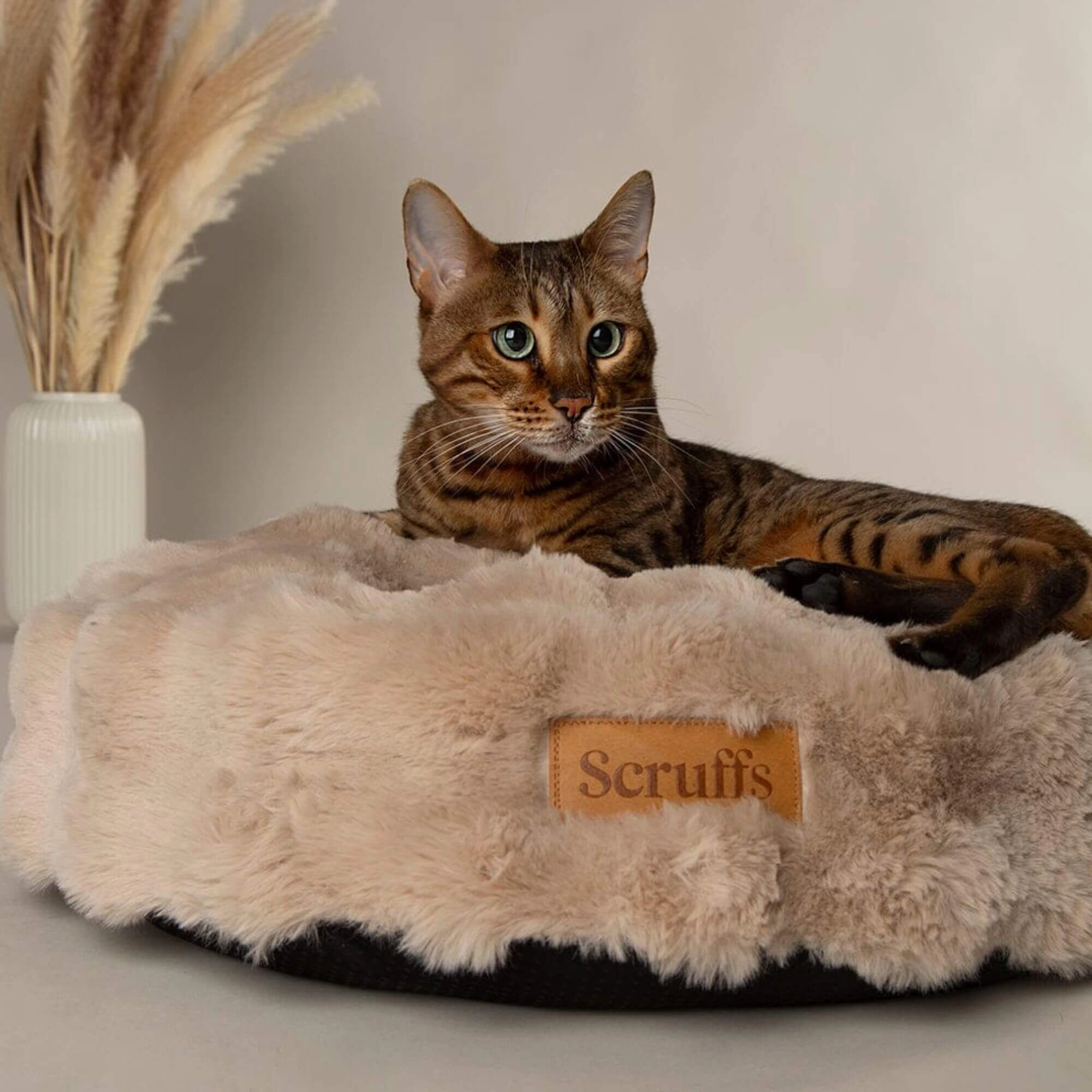 Scruffs Alpine Faux Fur Cat Bed